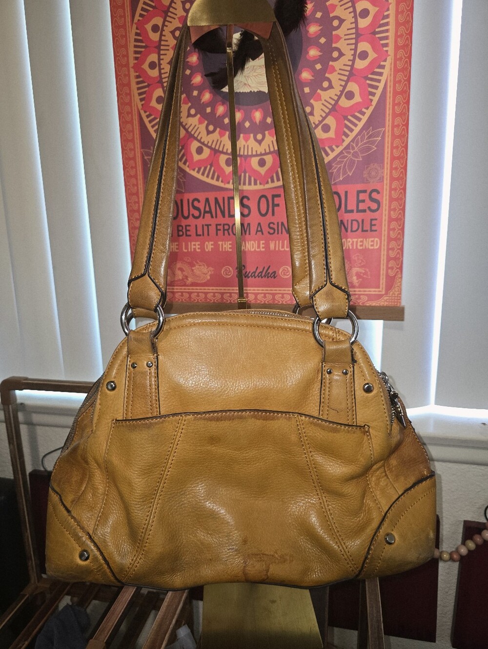 B. Makowsky Yellow Leather Shoulder Bag- Rehab Project - Picture 2 of 13